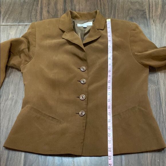 Vintage Dressbarn Brown Caramel Blazer and Skirt Suit 100% Silk - Picture 6 of 14